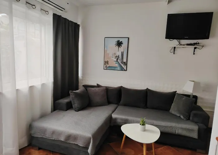 Ella Apartament *