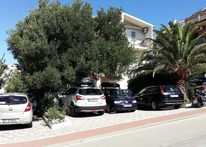 Ella Apartament Makarska